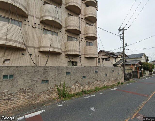 ホテル フォレスト東松山 右側からの外観
