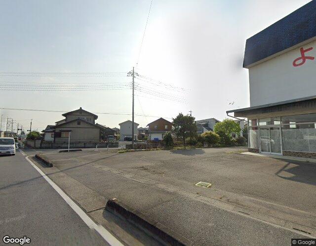 ホテル アイネステーション 右側からの外観