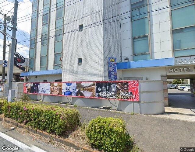 10SEZON川越 左側からの外観