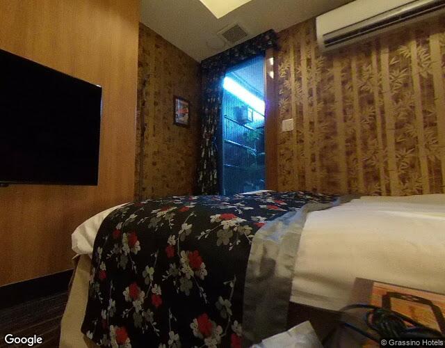 HOTEL AURA ASIAN RESORT 川越店 左側からの外観