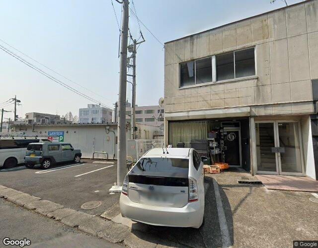 BE-FIVE 左側からの外観