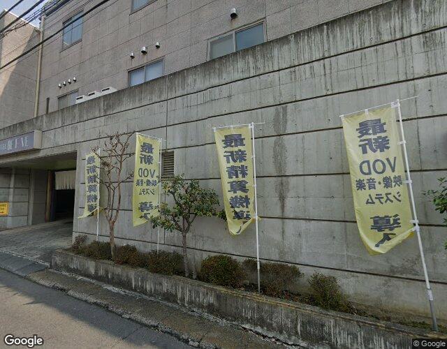 BE-FIVE 右側からの外観
