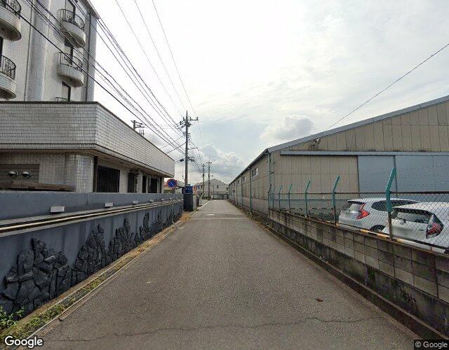ヴィクトリアコートつくば 右側からの外観
