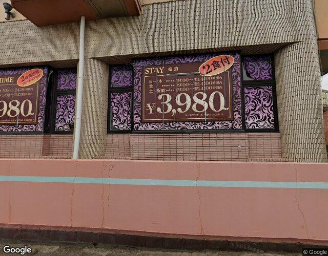 ラパス 左側からの外観