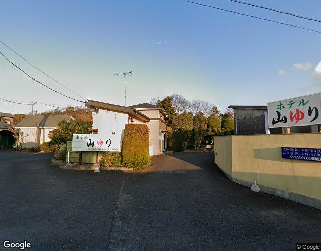 ホテル 山ゆり 右側からの外観