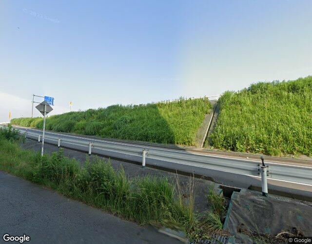 ニューシーズ土浦 左側からの外観