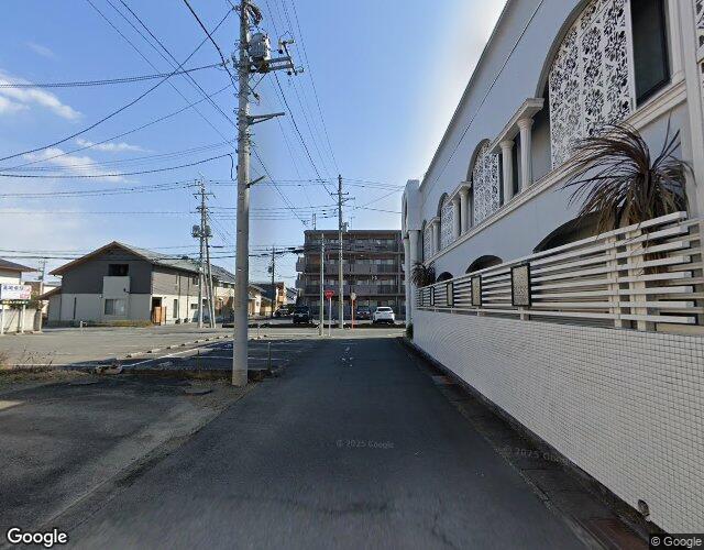 マラケッシュ 右側からの外観