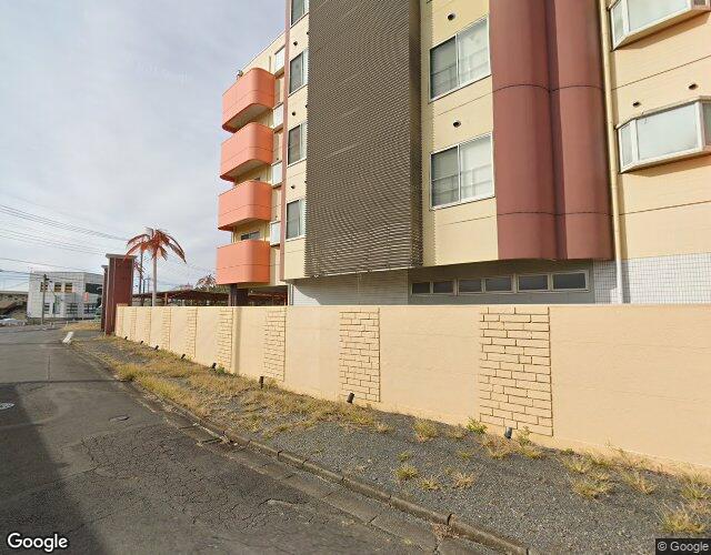 HOTEL ウォーターゲート伊勢崎 左側からの外観