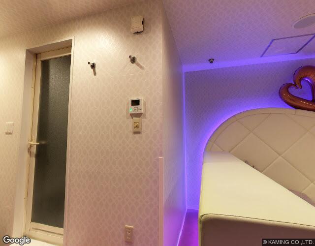 HOTEL NOBLE（ノーブル） 右側からの外観