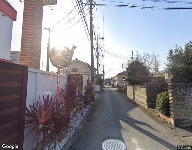 AILE 左側からの外観