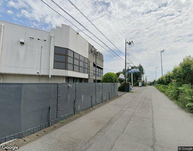 ホテル プチ エール 裏側からの外観
