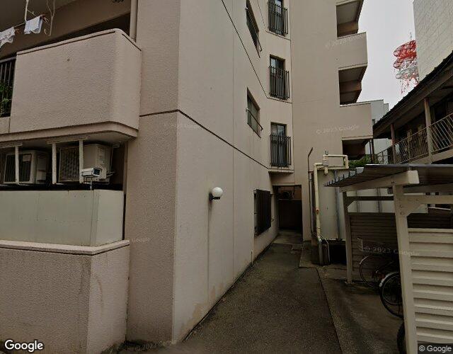 ホテル レストロヴェスト 左側からの外観