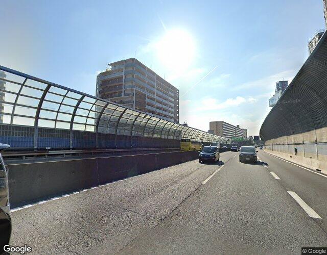 SARA船橋 右側からの外観