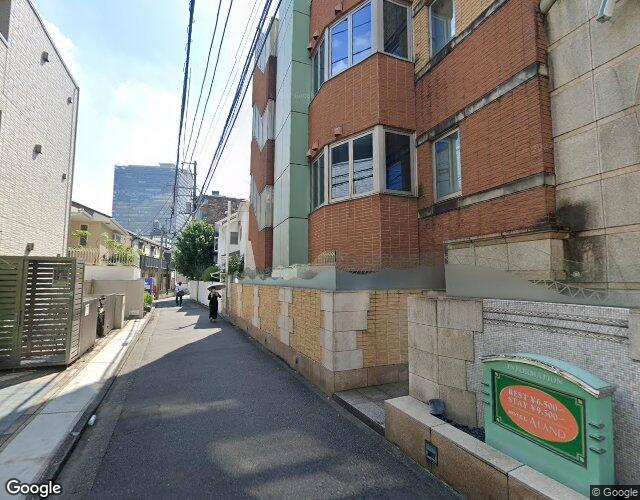 アランド目黒 裏側からの外観