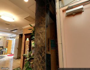 シャルム鶯谷I
