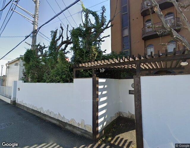 HOTEL SKY PARK 右側からの外観