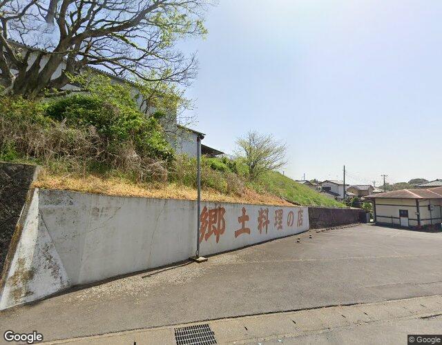 館 裏側からの外観