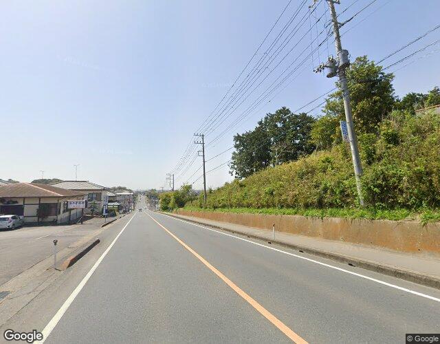 館 左側からの外観