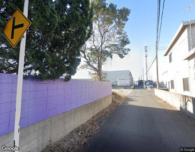 ラブリー 裏側からの外観