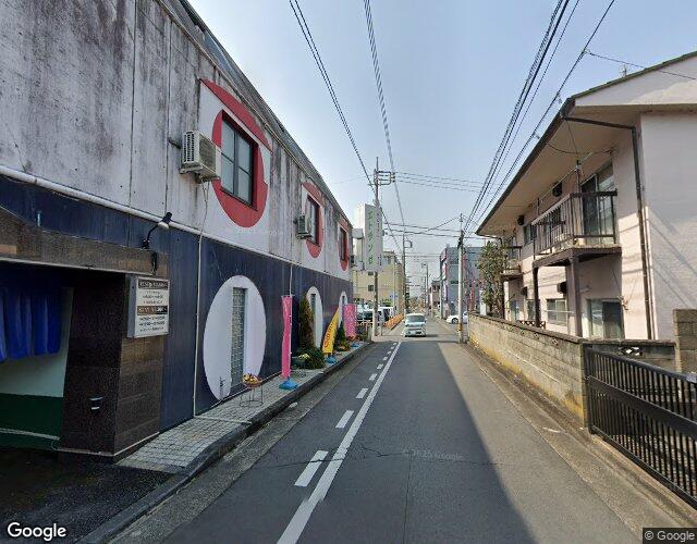 エトランゼ 左側からの外観
