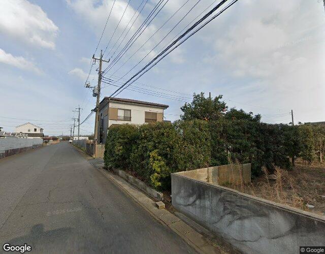 ホテルピースプラス 右側からの外観