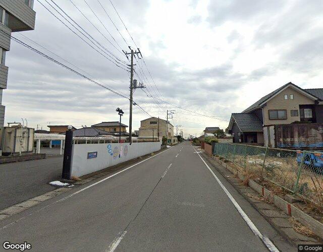 ヒルズ 裏側からの外観
