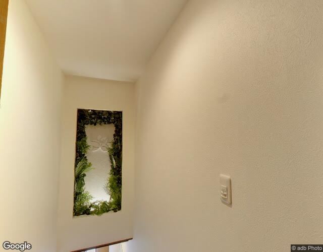 HOTEL lily 右側からの外観