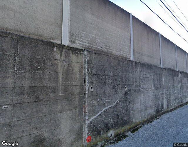 ターンベリー 右側からの外観