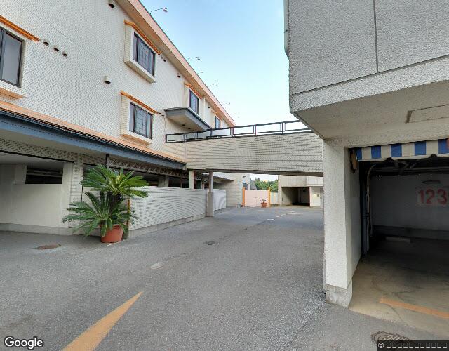 HOTEL JUN 右側からの外観