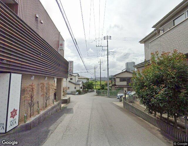 彩 AYA 左側からの外観