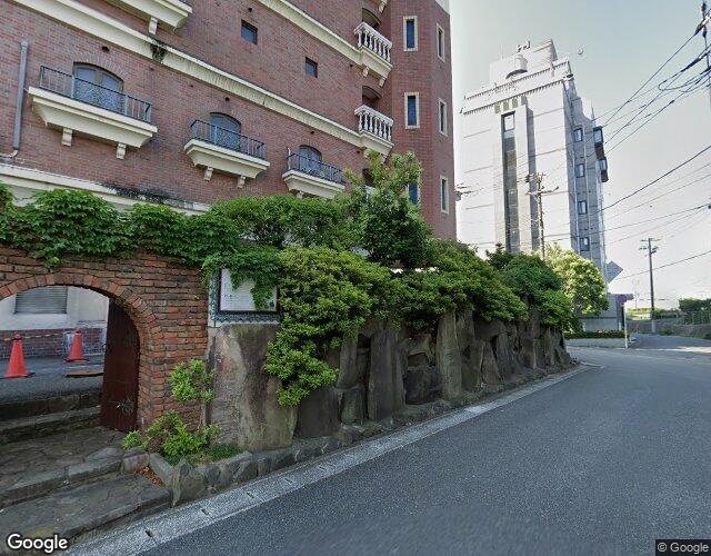 ホテル FAMY 裏側からの外観