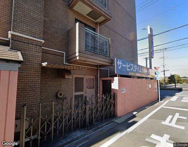 ホテル クラウン 左側からの外観