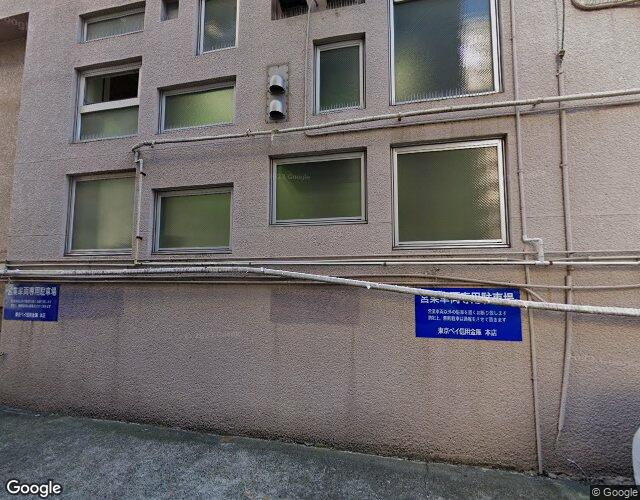 ニューホワイト 裏側からの外観