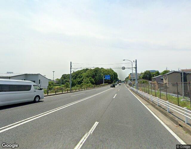 ロイヤル 裏側からの外観