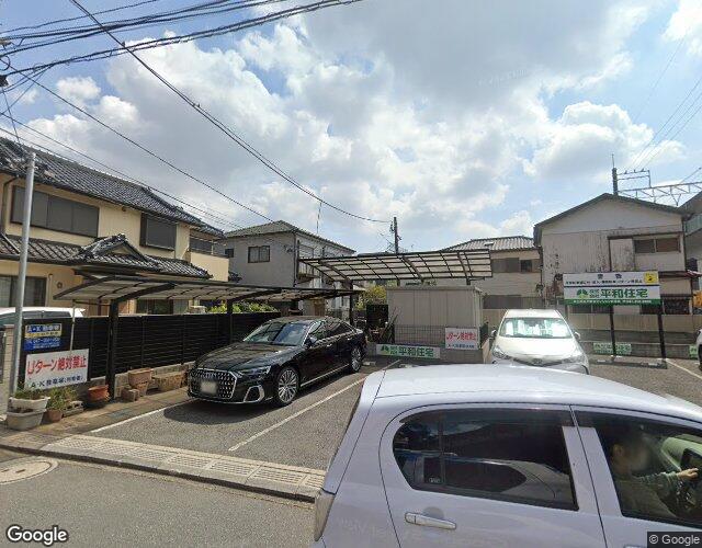 ベーネ 右側からの外観