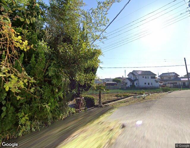 LA 裏側からの外観