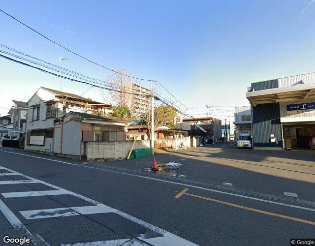 リーベ 右側からの外観