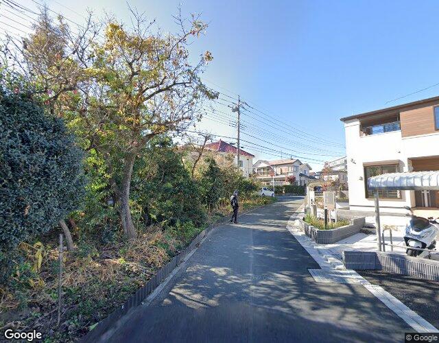 ミユキ 左側からの外観