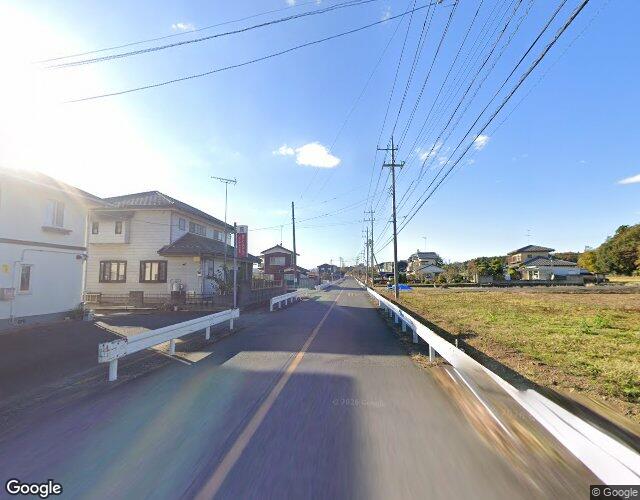 道 左側からの外観