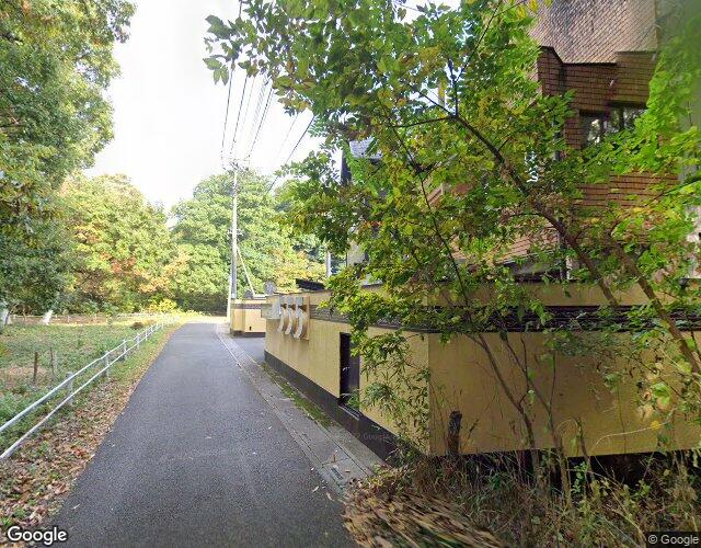 HOTEL 555 右側からの外観