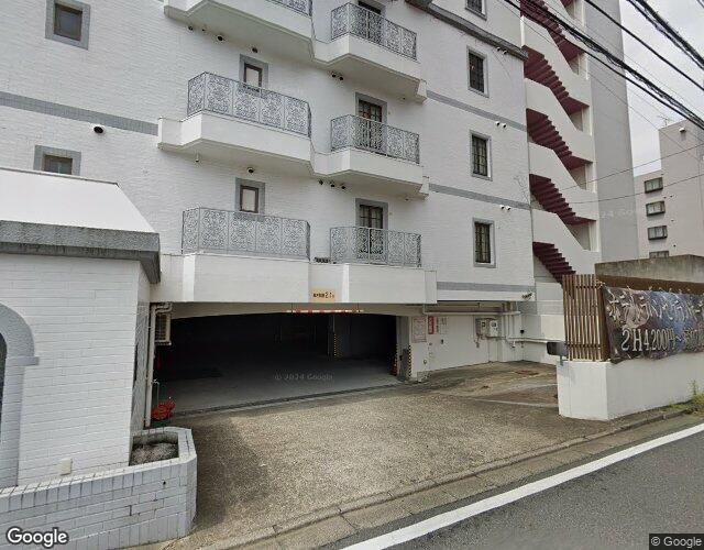 ホテル ラパンセ 左側からの外観