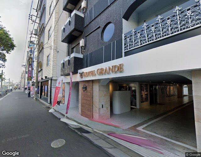 ホテル GRANDE 裏側からの外観
