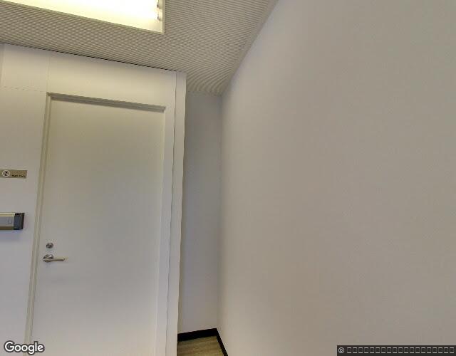 HOTEL Let’s 右側からの外観