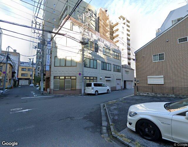ステーション日暮里 左側からの外観