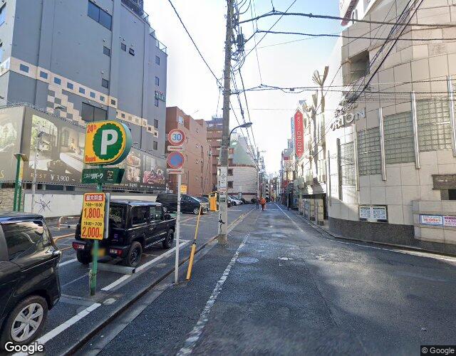 HOTEL W-BAGUS 裏側からの外観
