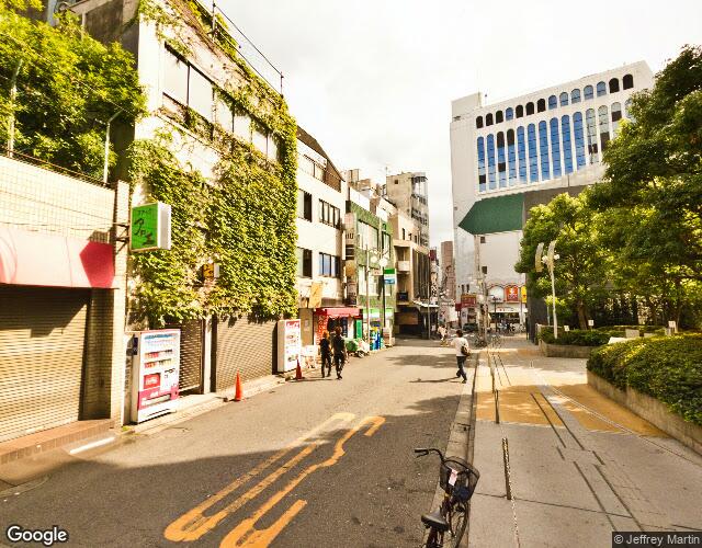 ホテルいいじま 右側からの外観