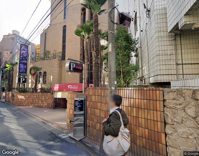 エクセレント 裏側からの外観