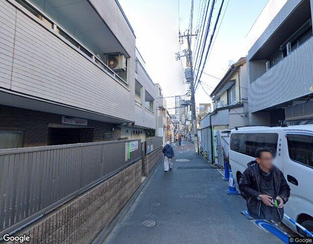 ゴールド 裏側からの外観