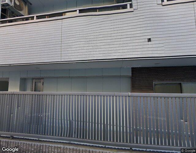 ゴールド 右側からの外観