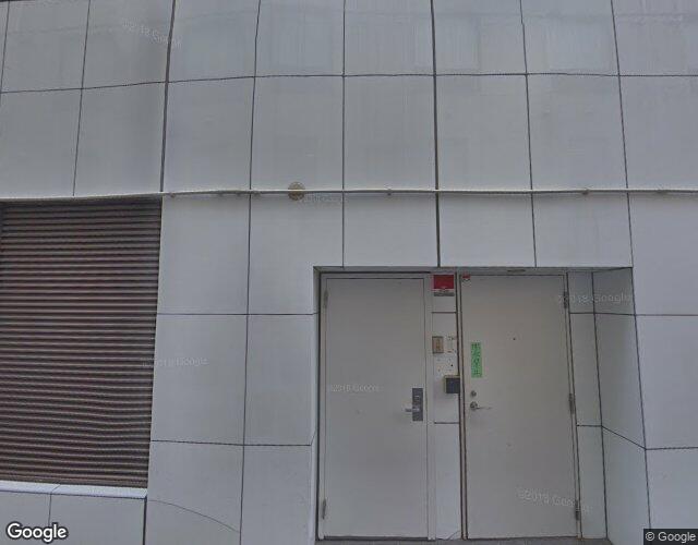 ロイヤルモンソー 左側からの外観